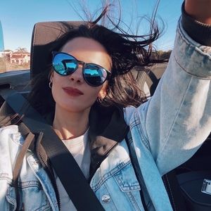 Meet your Posher, Inka